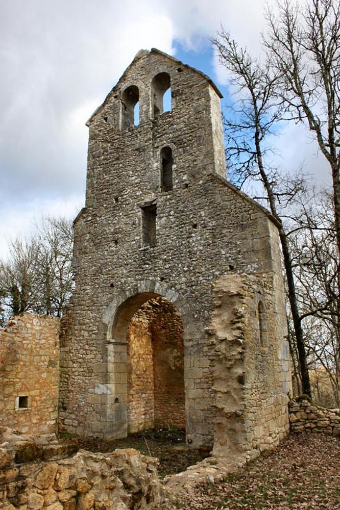 Fig. 11 : Le clocher-mur de l'église.