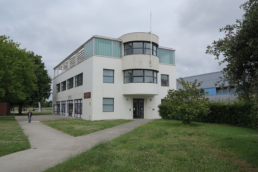 Les anciens bureaux de la SNCASO à Rochefort. © Région Nouvelle-Aquitaine, Inventaire général du patrimoine culturel - Pascale Moisdon.