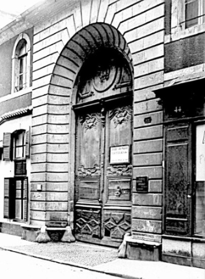 Entrée de la rue Louis-Barthou. © Udap 64, Pau