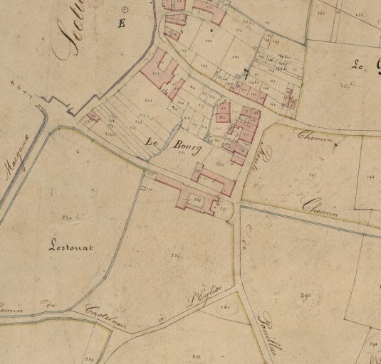 Extrait du plan cadastral de 1826 : parcelles 221 et 222.