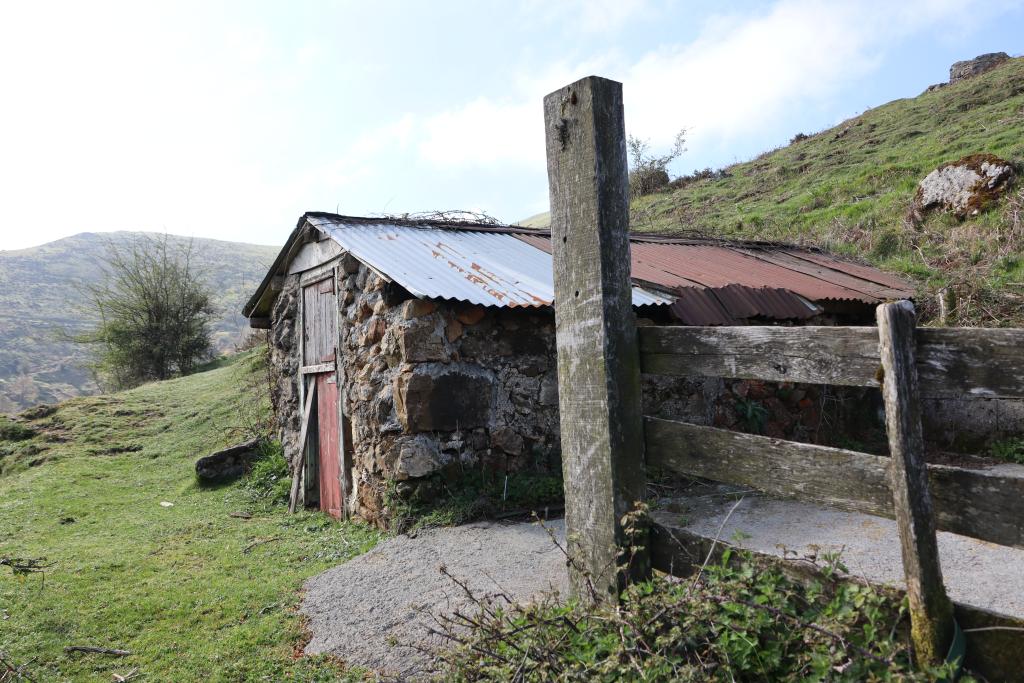 Cabane n°1 vue du nord-est.