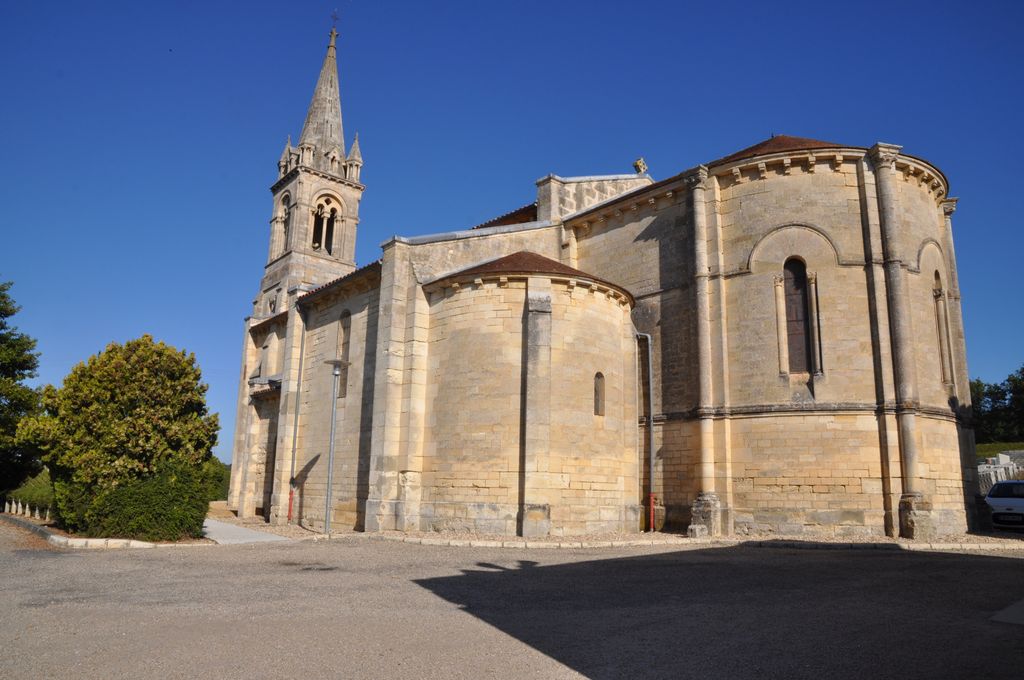 Vue d'ensemble depuis le sud-est.