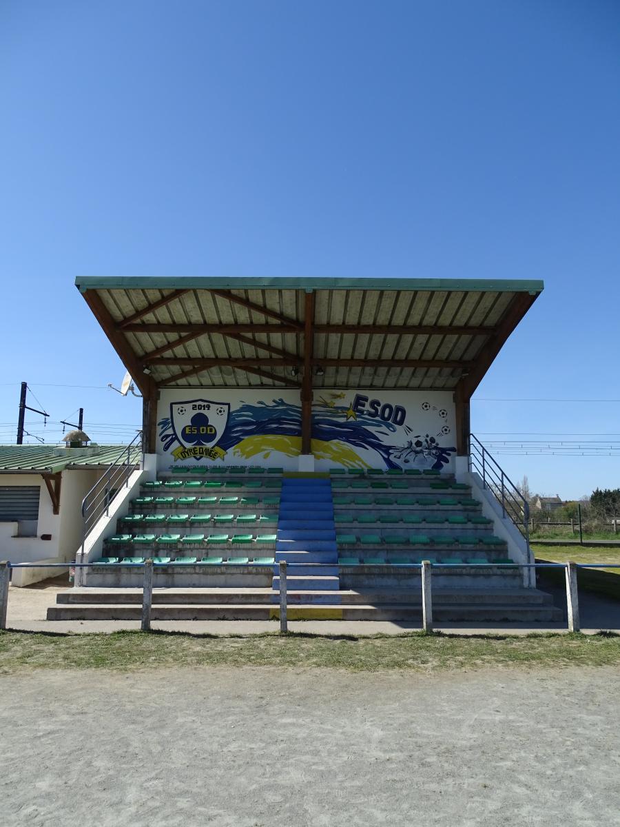 Tribune du stade Marcel Thiollet : vue de la tribune.