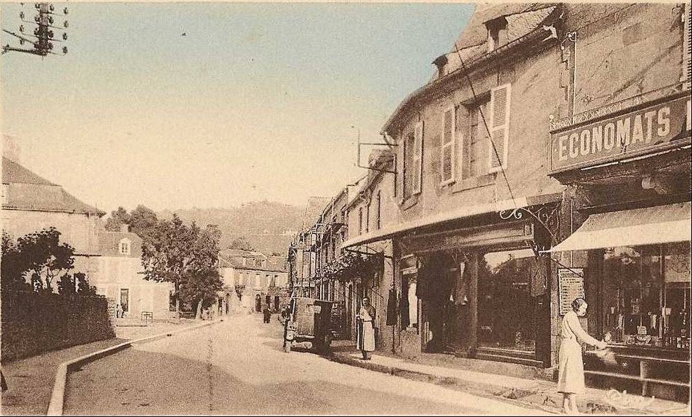 Vue de la rue du Quatre-Septembre au début du 20e siècle.