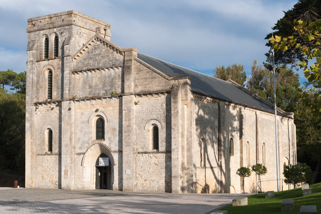 Eglise abbatiale Notre-Dame-de-la-Fin-des-Terres à Soulac.