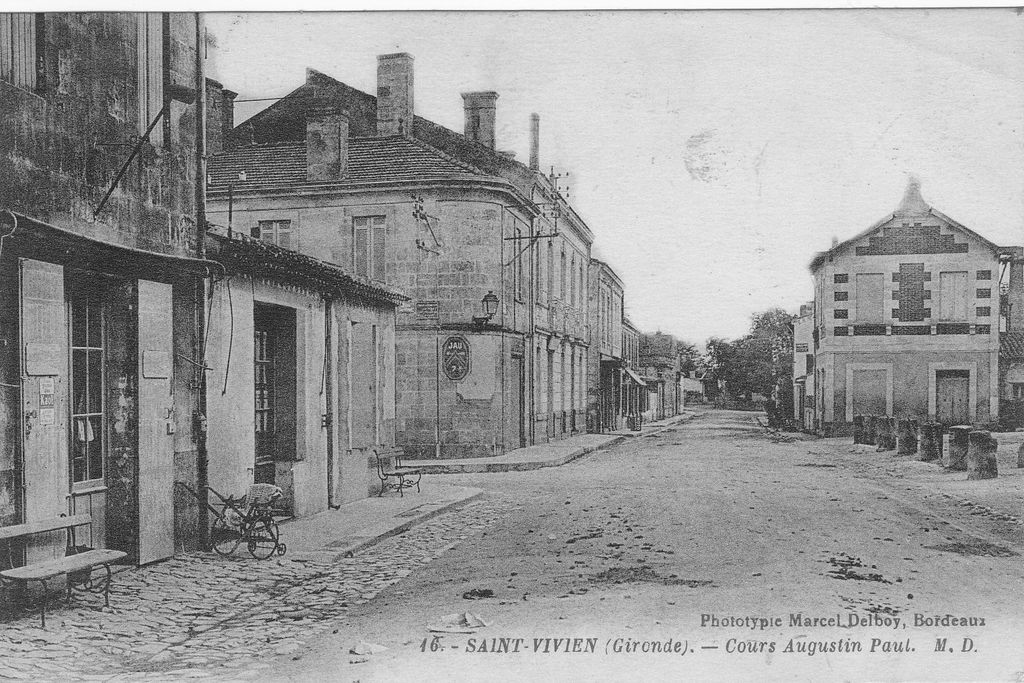 Carte postale (collection particulière) : cours Augustin Paul (début 20e siècle).