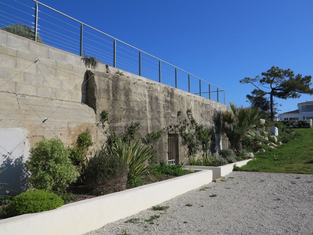 Le côté sud-est du blockhaus.