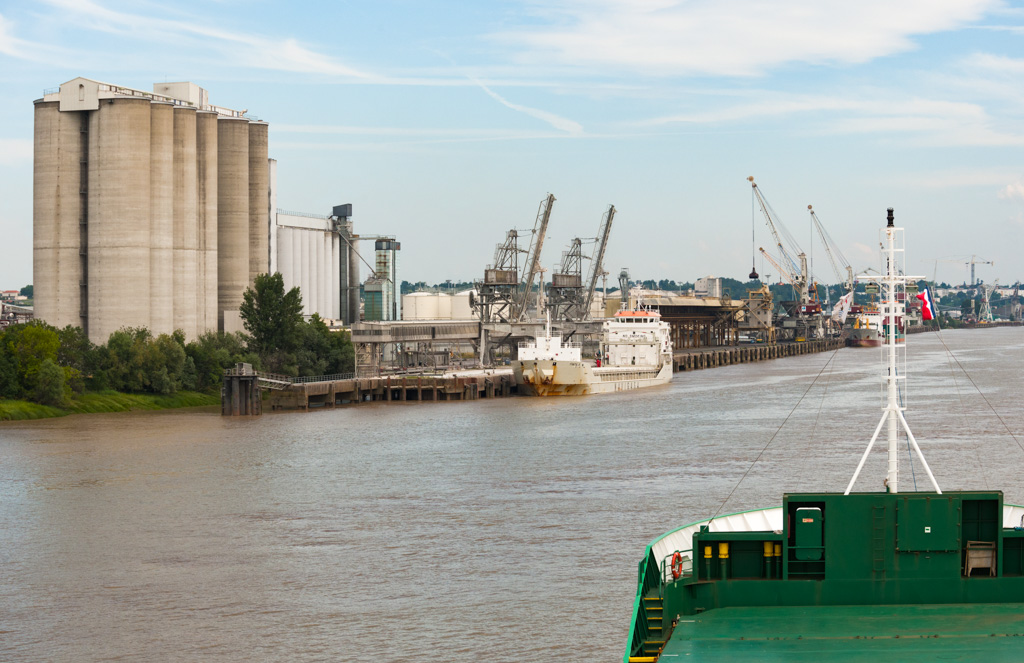 Vue d'ensemble depuis la Garonne.