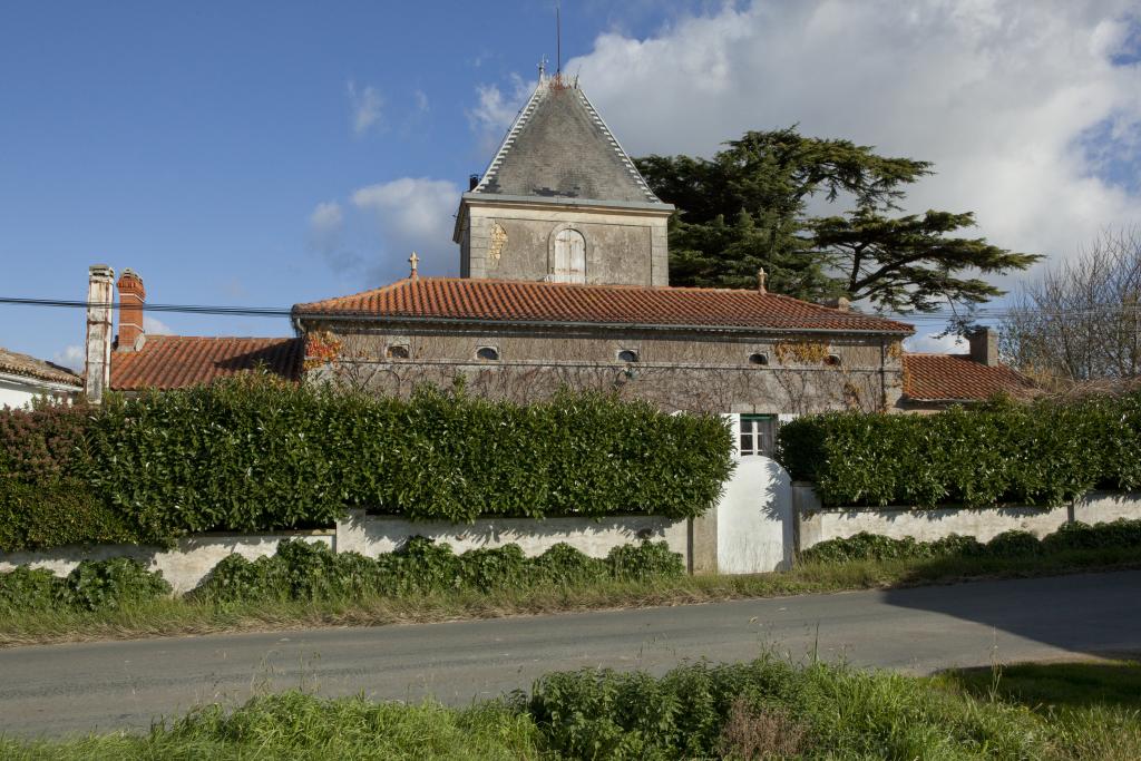 Ferme viticole à Cônac.