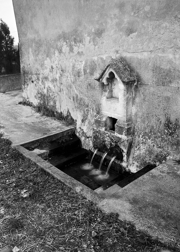 Bassin et fontaine.