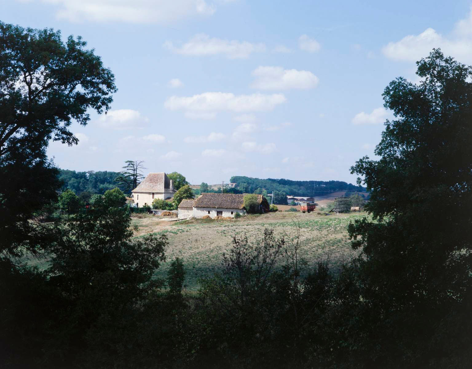 Vue du site depuis le sud-est.