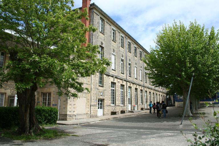 Elévation sur cour : bâtiment 