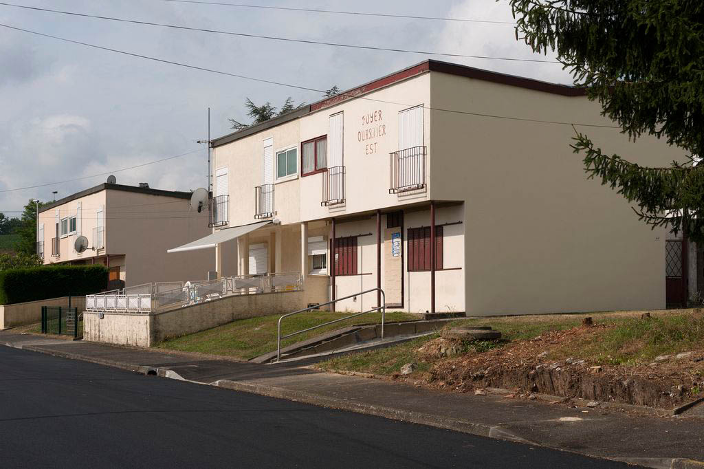 Maison LOGECO avec volets coulissants d'origine