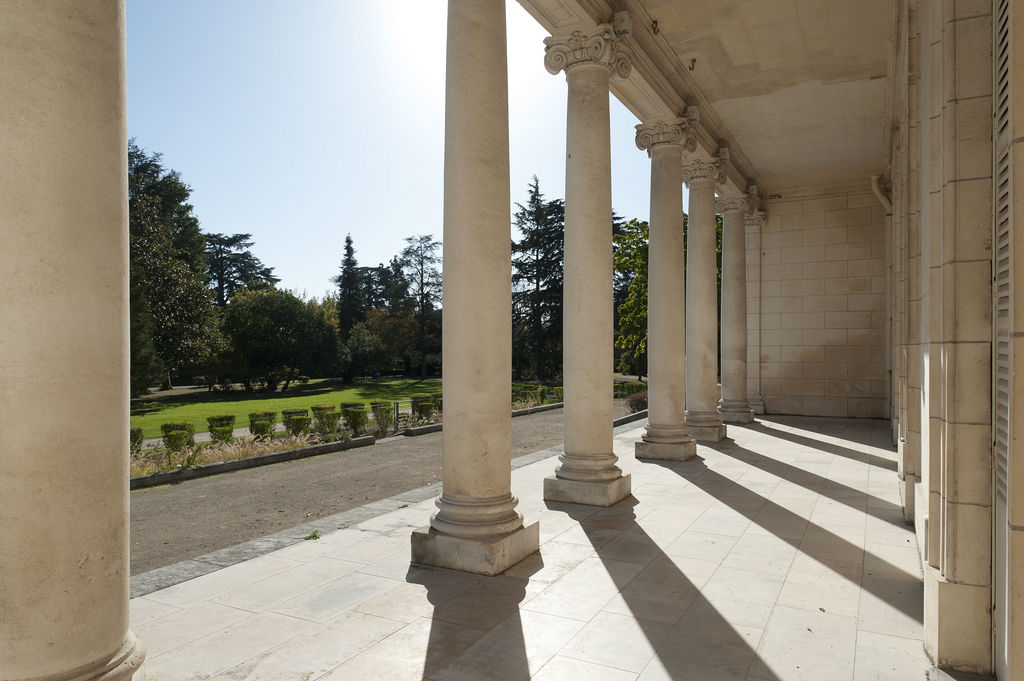 Colonnade du portique.