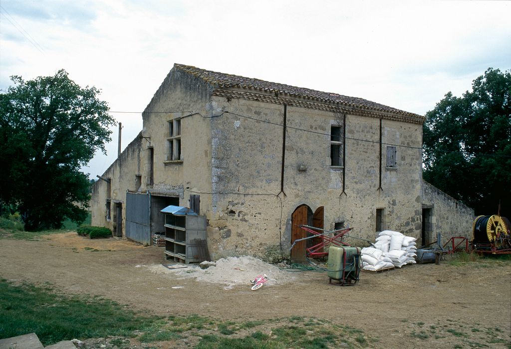 Vue d'ensemble depuis le nord est.