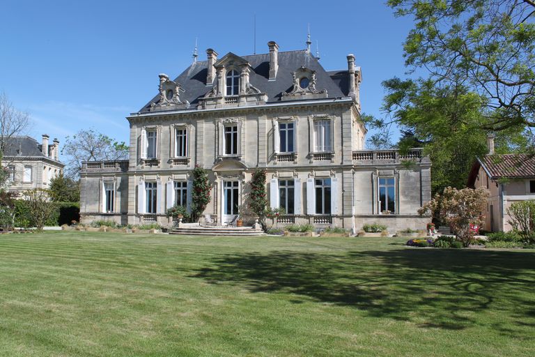 Façade postérieure (sur jardin).