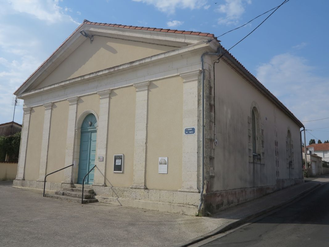 Le temple vu depuis le nord.