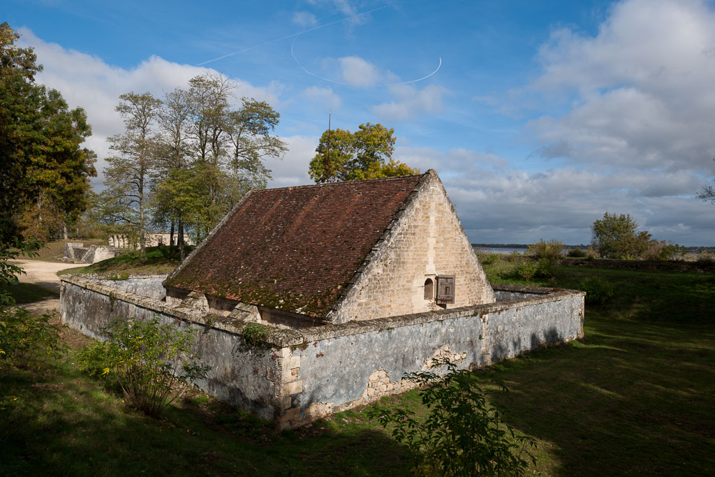 Poudrière : vue d'ensemble depuis le sud-ouest.