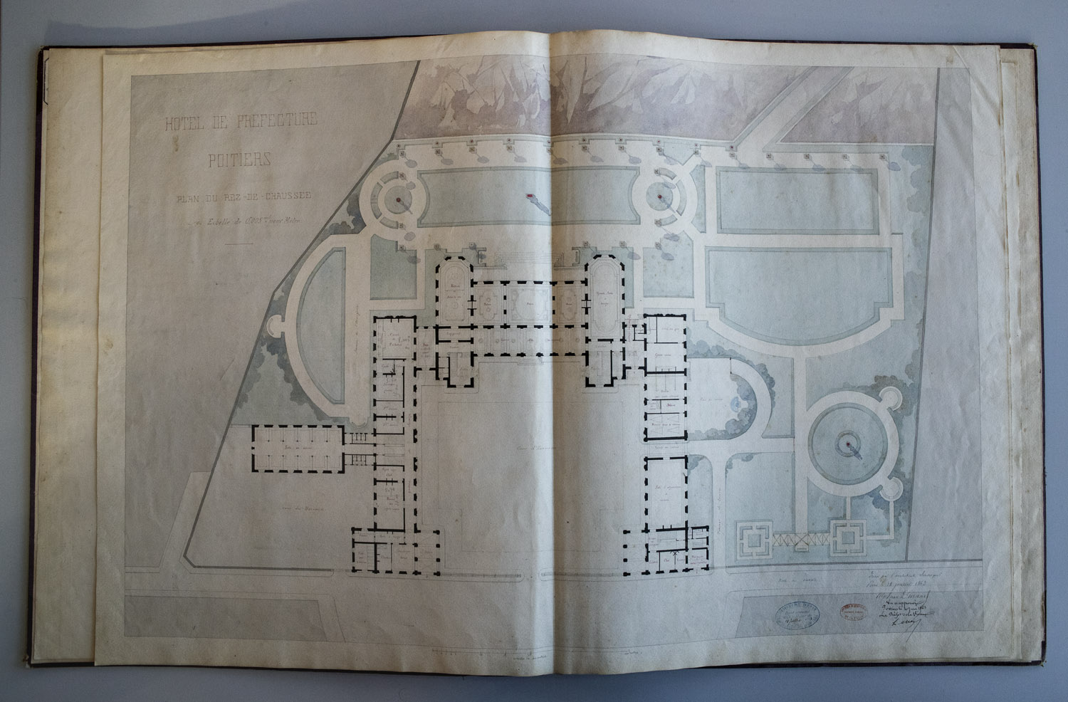 Plan aquarellé, rez-de-chaussée, premier projet Durand, 1863.