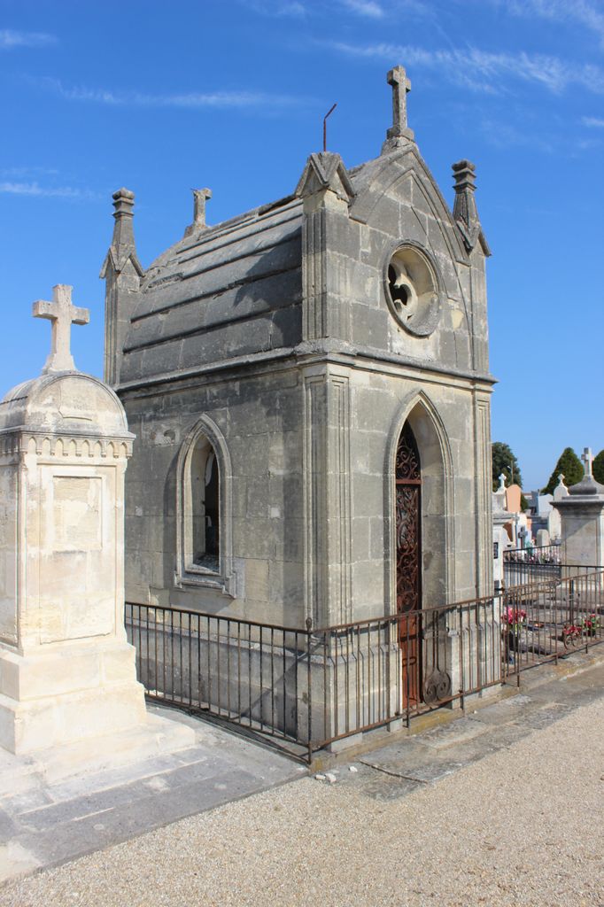 Chapelle funéraire.