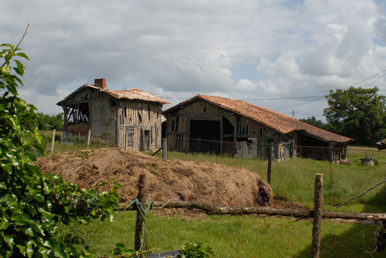 Vue d'ensemble prise du sud.