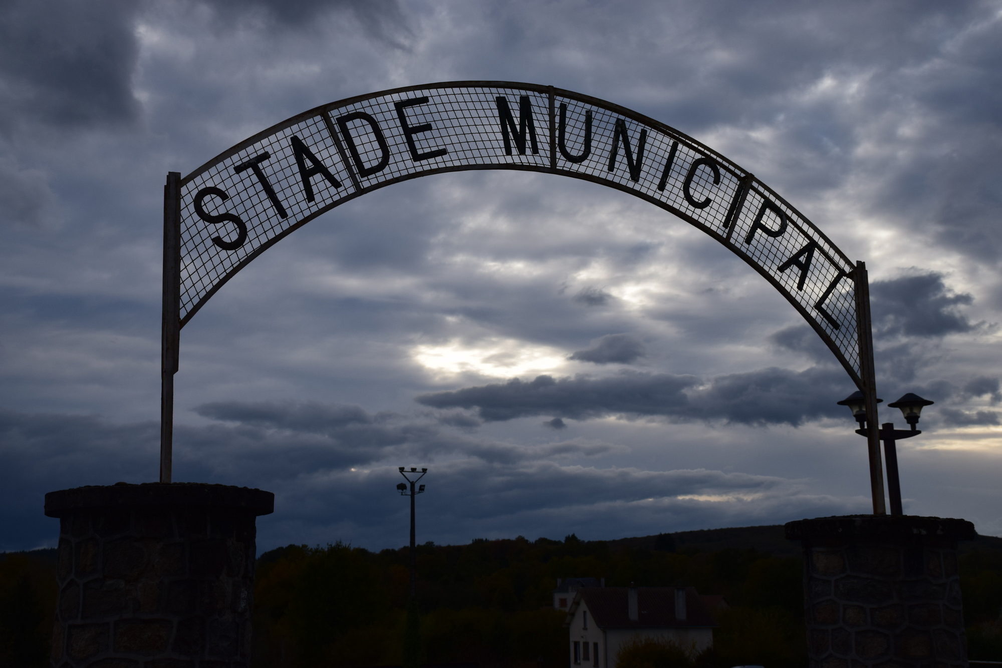 Stade municipal.