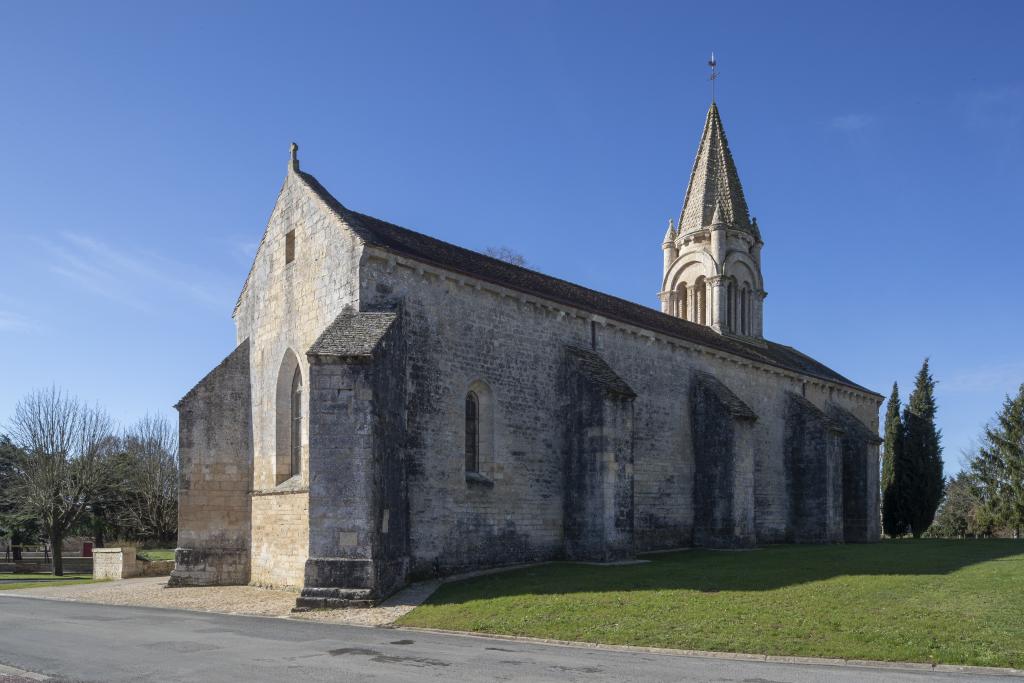 L'église vue de l'angle nord-est.