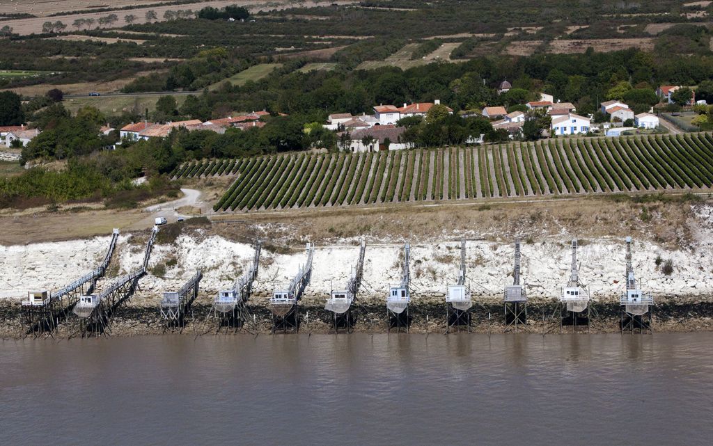 Les carrelets du Caillaud, à Talmont-sur-Gironde.