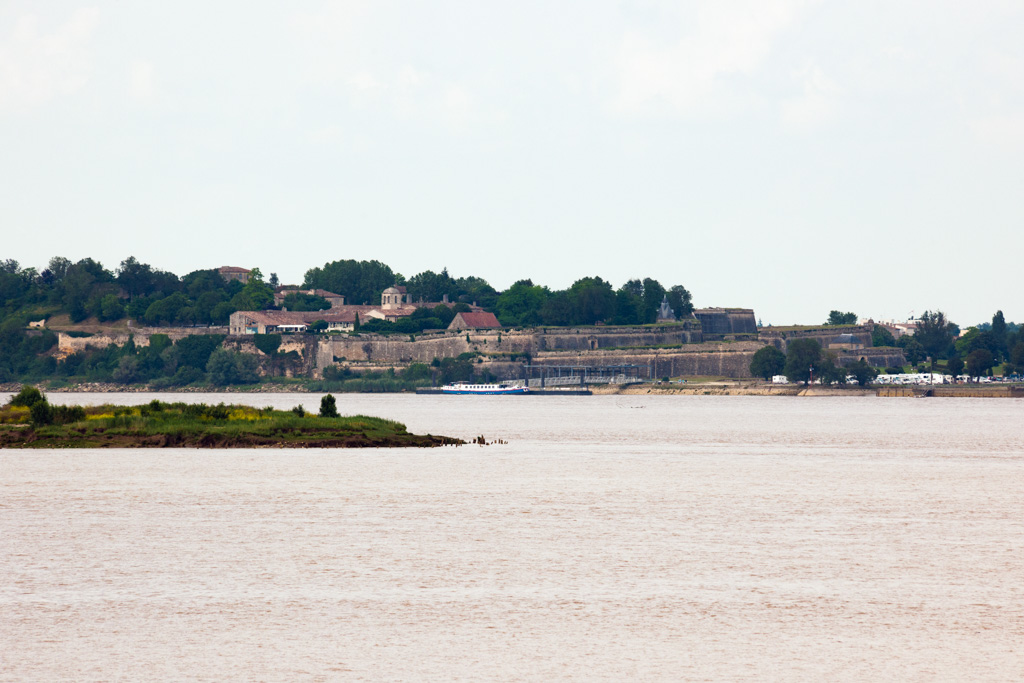 Vue d'ensemble depuis le chenal de navigation.